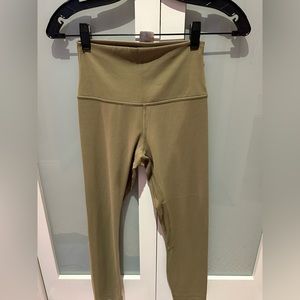 Lululemon Align High-Rise Crop 23”